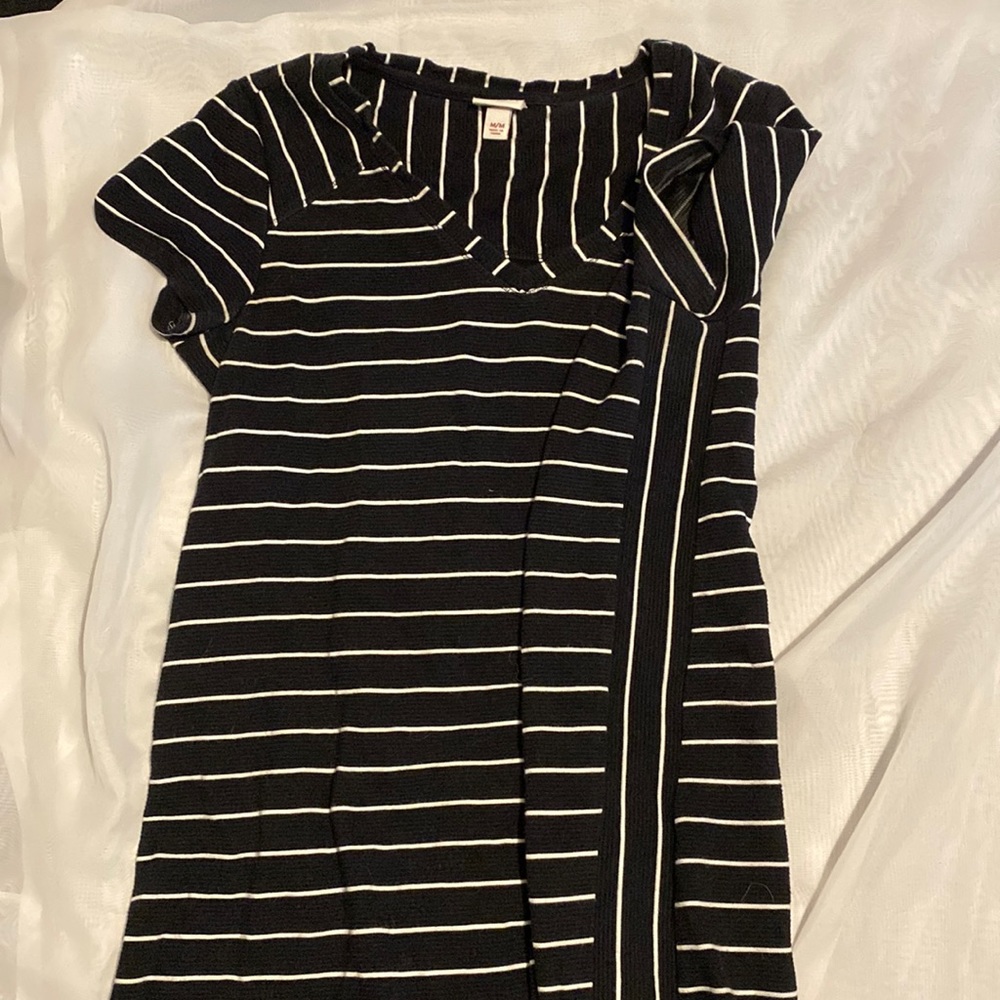 Black and White Striped T-Shirt Dress